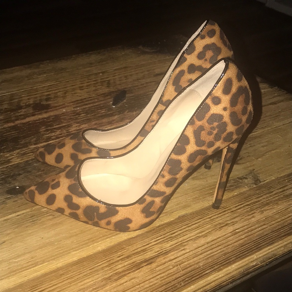 Leopard heels